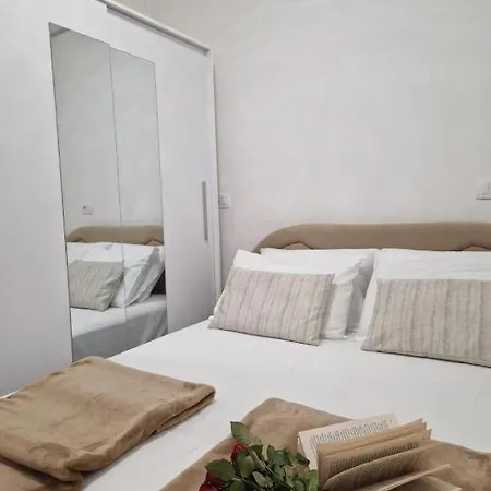 Apartment Frane *