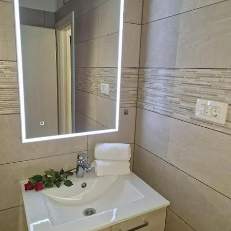 Frane Apartment